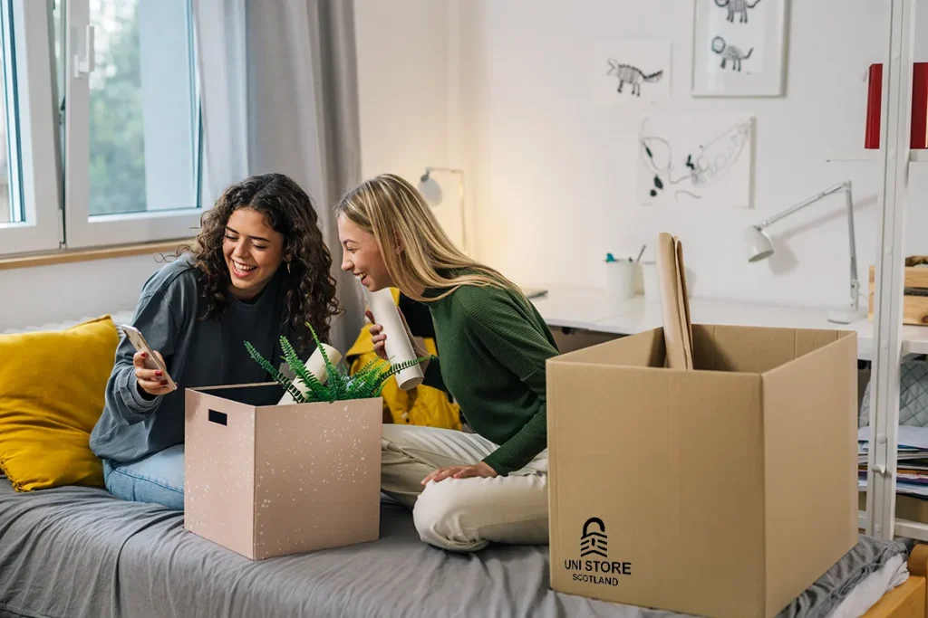 Unistore Scotland - Quick Guide to Summer Student Storage in Scotland - Free Pick Up and Delivery