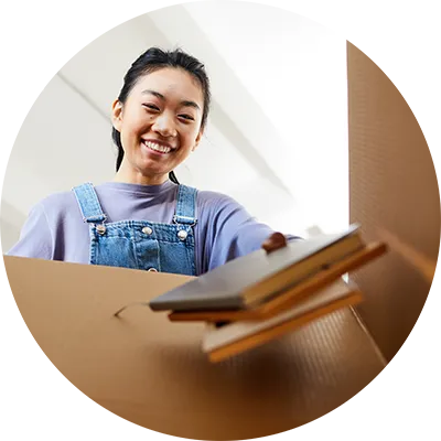 Dundee Student Storage with Unistore Scotland provides free double walled cardboard boxes